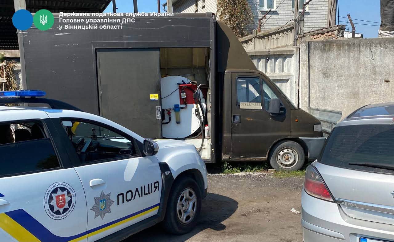 На Вінниччині виявлено незаконну АЗС